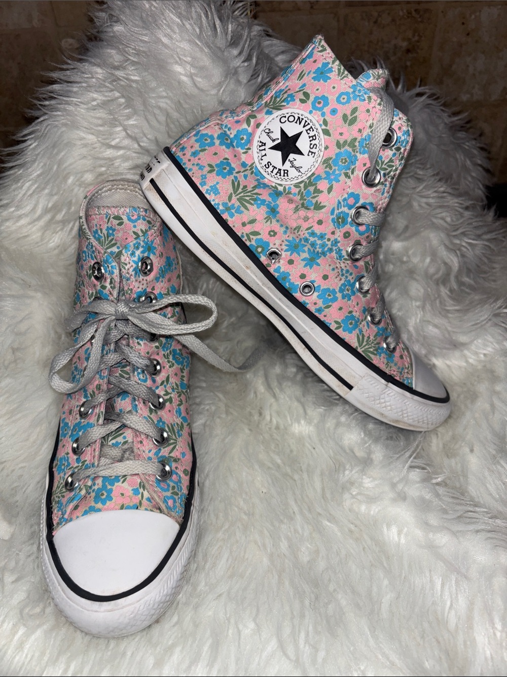 Converse Pastel Flower Converse Chuck Taylor Sneakers All Star High Top Size 6